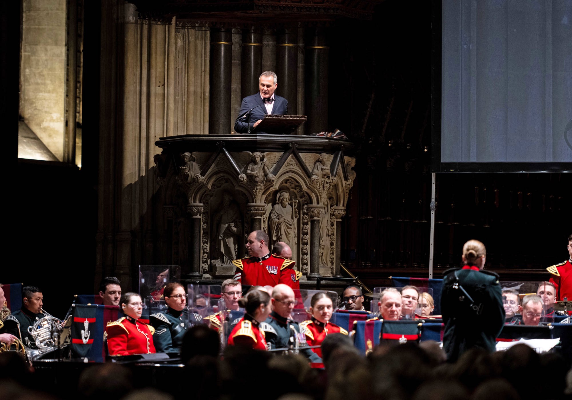 Compère and WAA ambassador Paul Martin